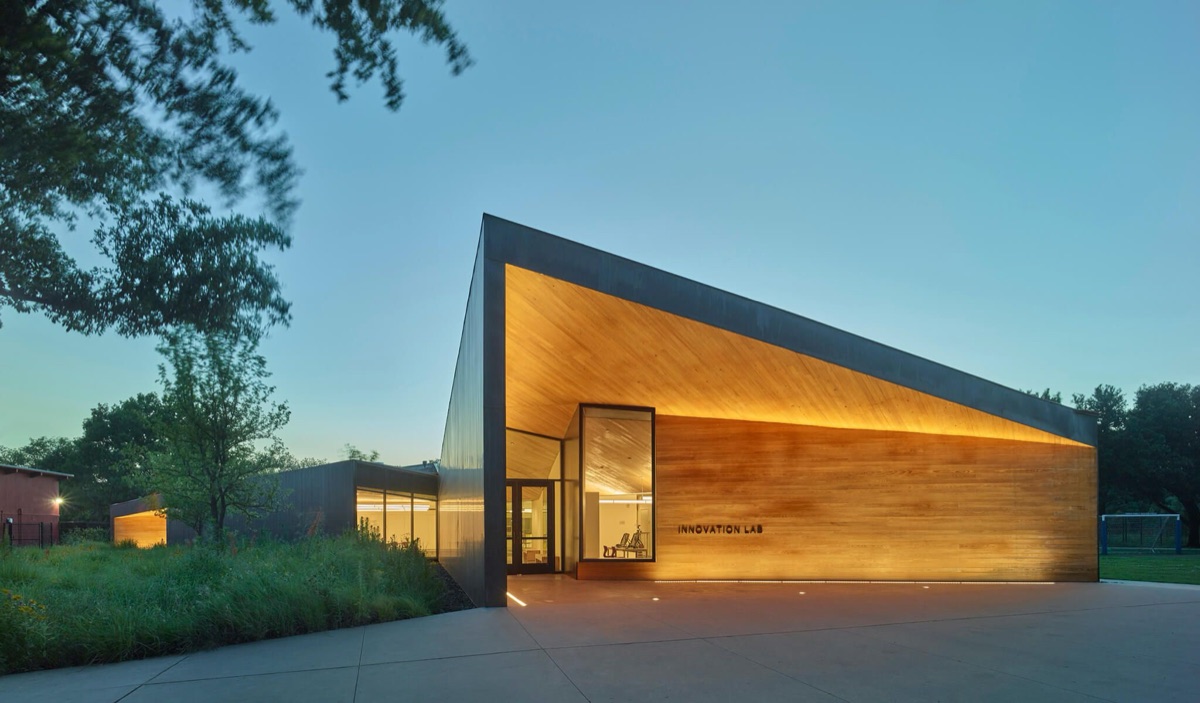 The Lamplighter School Innovation Lab in Dallas, supported by the Hillman Family Room gift